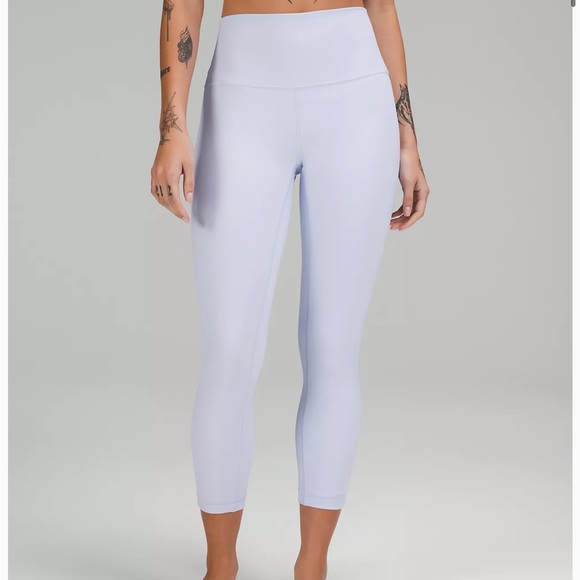 Wunder Under High-Rise
Crop 23"
Full-On Luxtreme - Picture 2 of 2